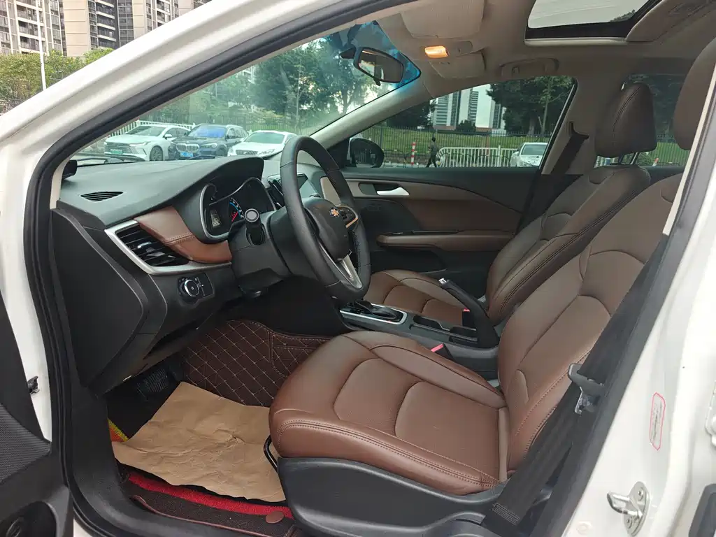 Cavalier 320 Auto Delight Sunroof