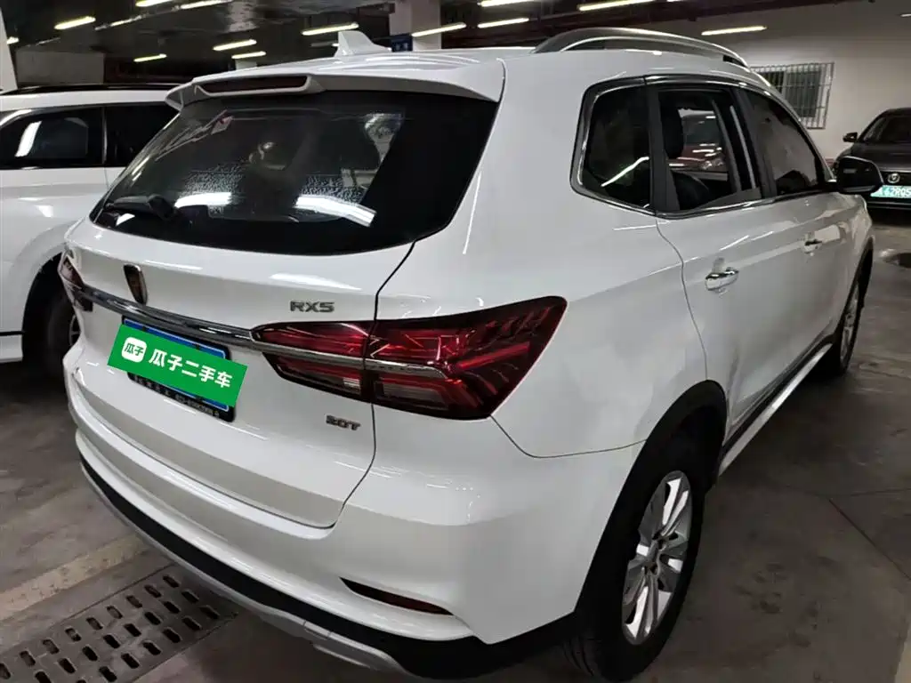 Roewe RX5 20 T 2 WD Auto Flagship