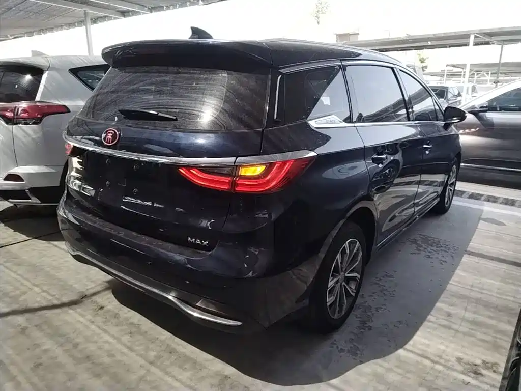 Song MAX 1.5 T Auto Connected Wise Progress 7-seat CN-V
