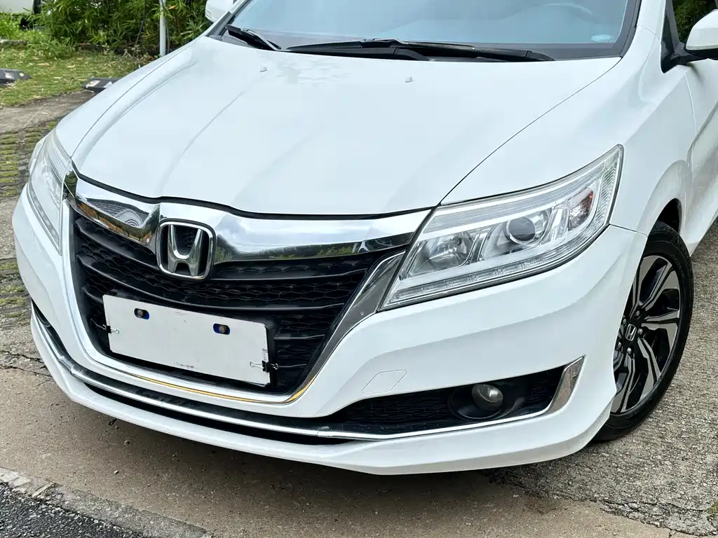 Crider 1.8 L CVT Comfort Special