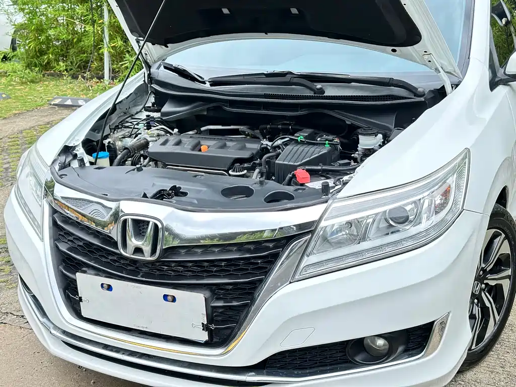 Crider 1.8 L CVT Comfort Special