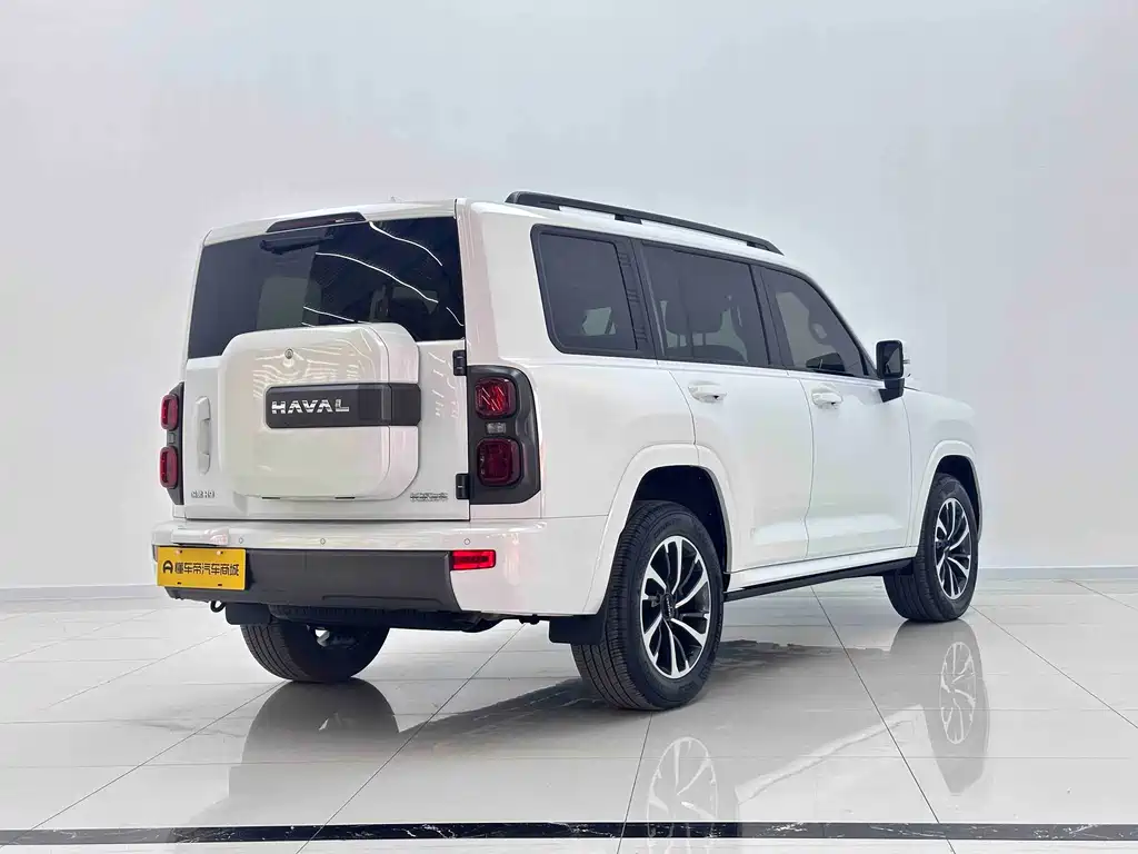 Haval H9 2.4 T Diesel 4 WD Extreme Realm