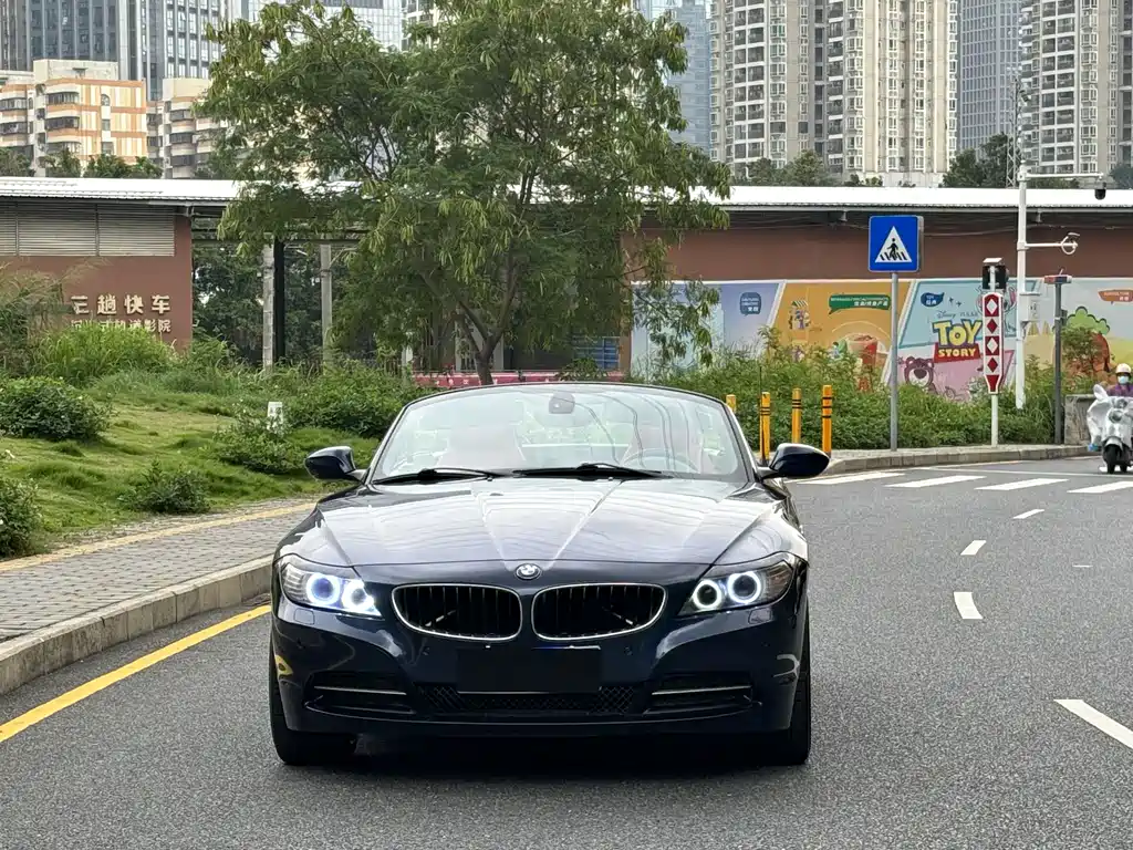 BMW Z4 sDrive20 i Leading
