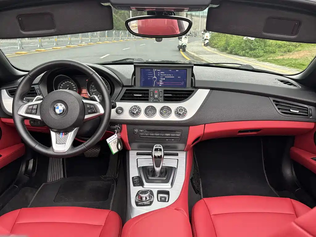 BMW Z4 sDrive20 i Leading