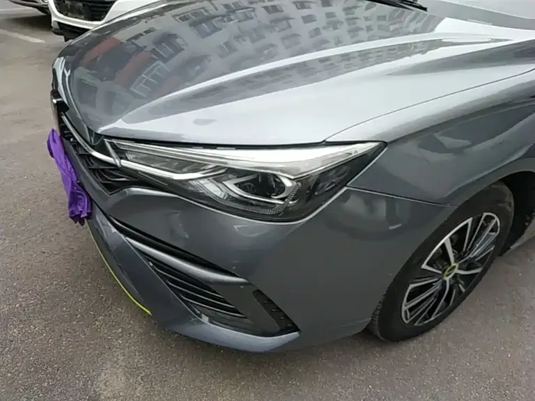 Roewe i5 1.5 L CVT Platinum