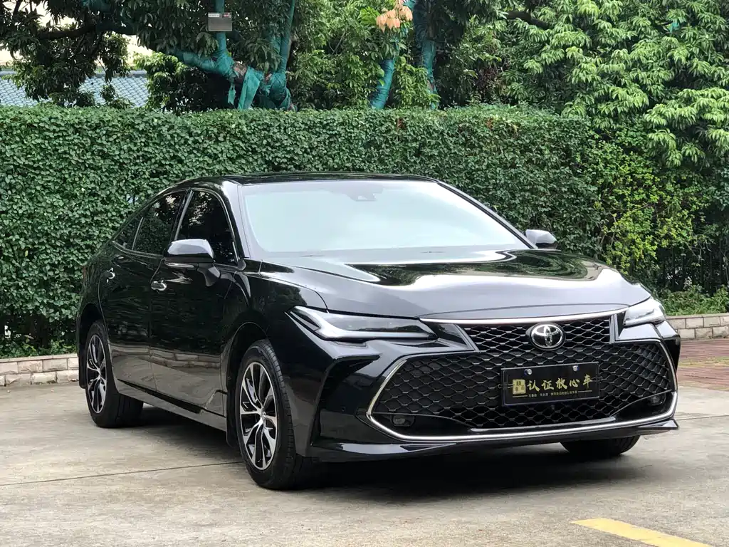 Avalon 2.5 L Luxury