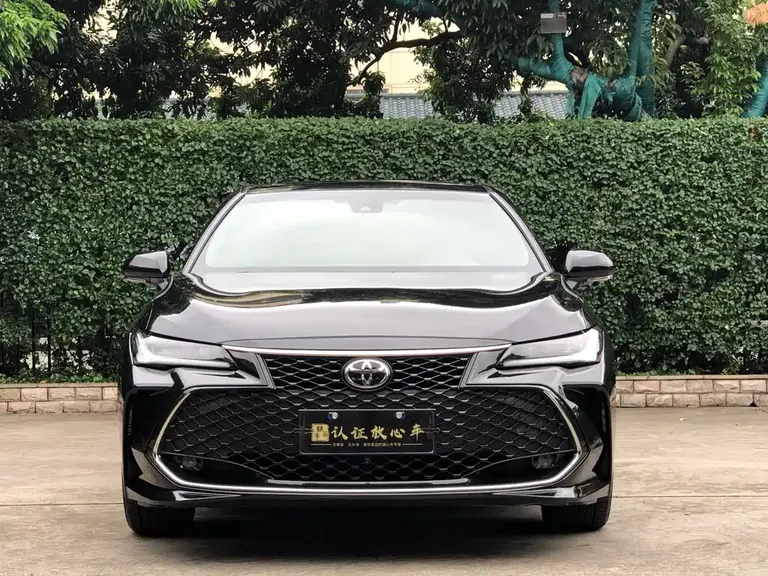 Toyota Avalon 2.5 L Luxury