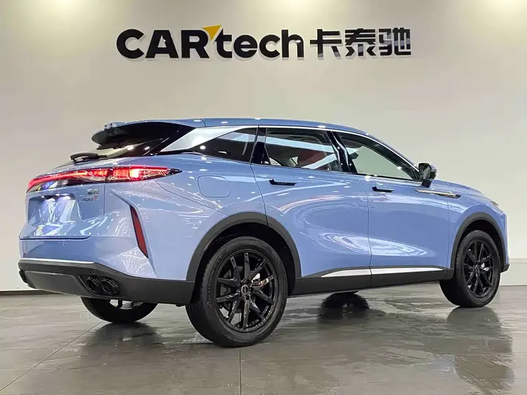 Exeed Yaoguang 星途瑶光 2023款 400 T 两驱优享版