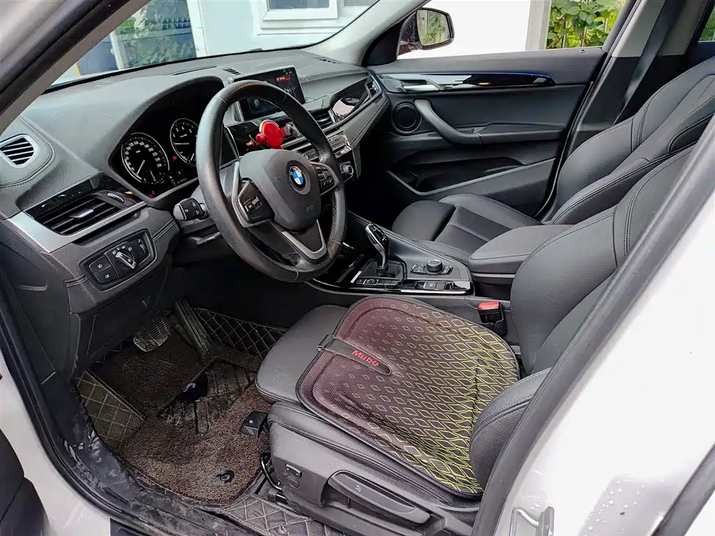 BMW X2 (Import) sDrive20 i M Offroad Package CN-VI