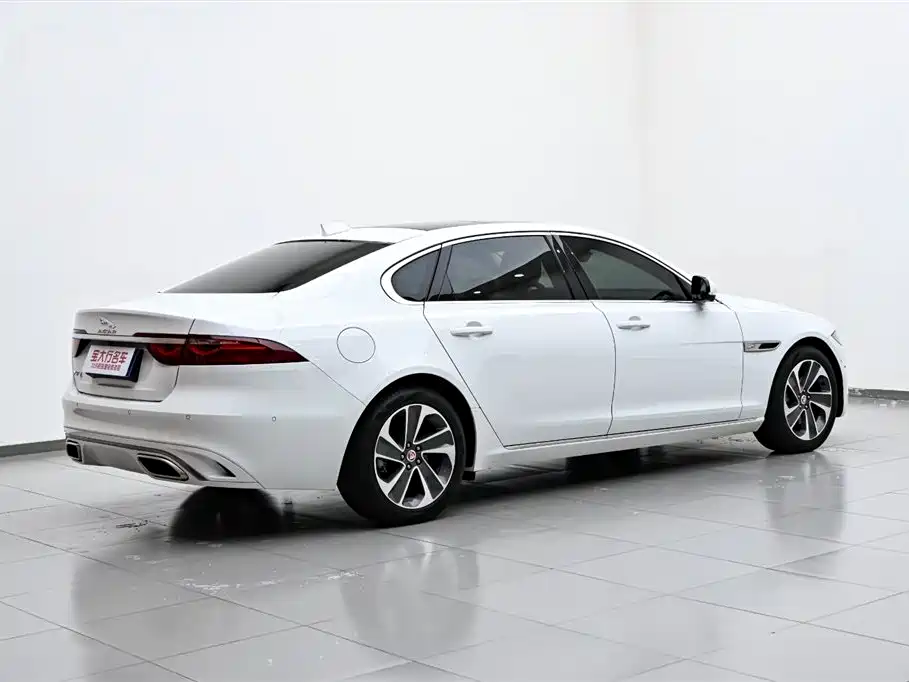 Jaguar XFL XFL 2.0 T P200 2 WD Elite Luxury