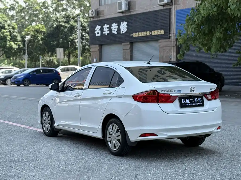 City 1.5 L CVT Comfort