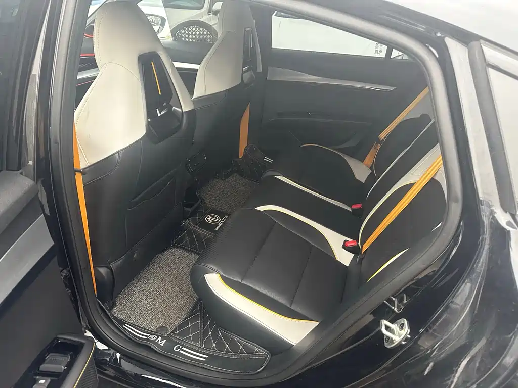 MG5 Scorpio 1.5 T Luxury