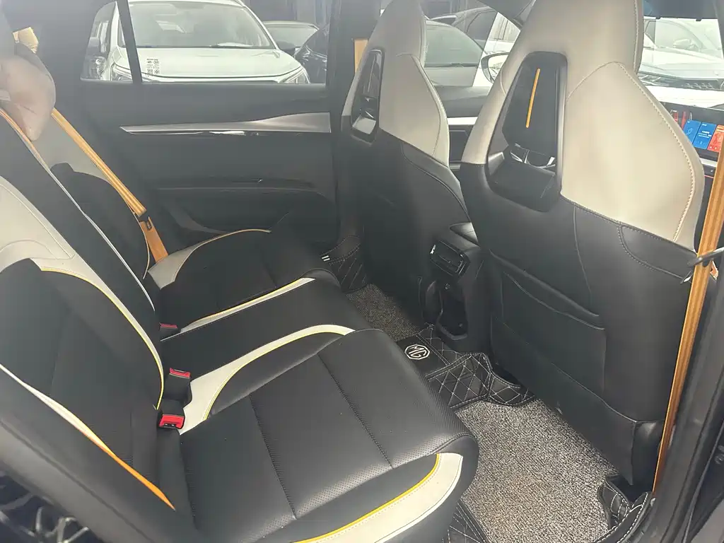 MG5 Scorpio 1.5 T Luxury