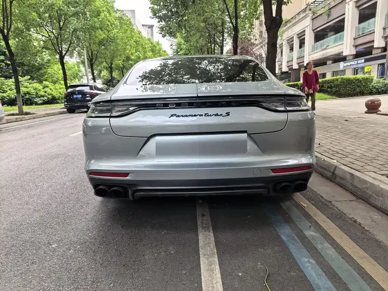 Porsche Panamera Panamera GTS 4.0 T