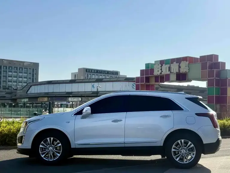 Cadillac XT5 2.0 T 2 WD Luxury