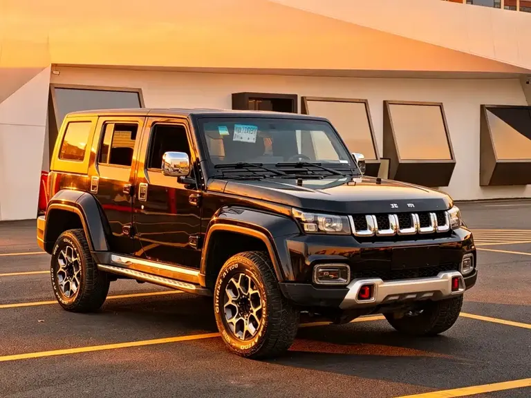 BAIC BJ40 PLUS 2.3 T Auto 4 WD Premium CN-V