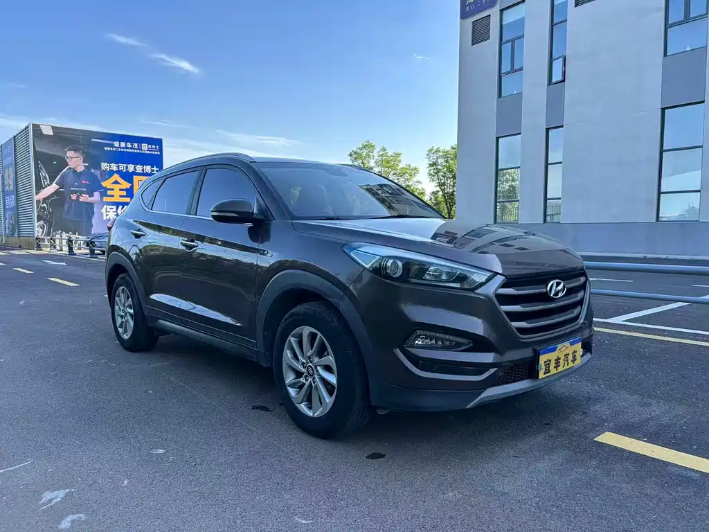 Tucson 1.6 T DCT 2 WD Intelligent