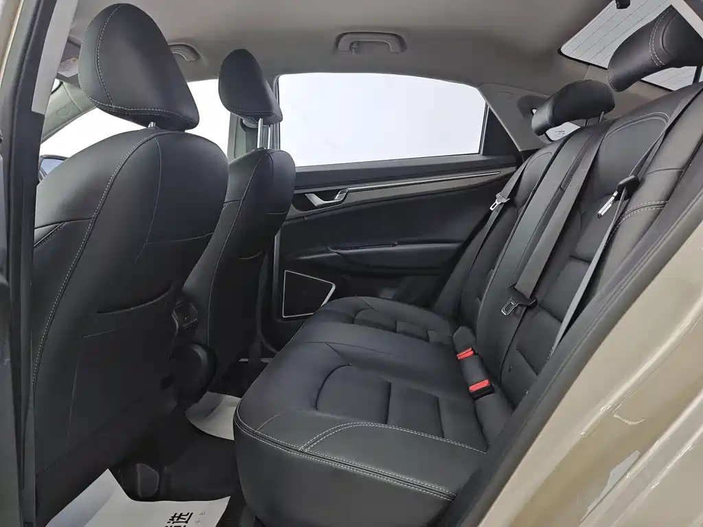 Emgrand GL 1.4 T CVT Asian Games