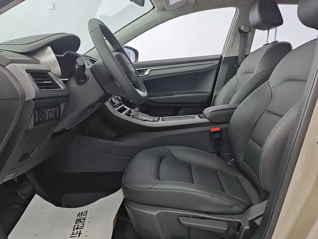 Emgrand GL 1.4 T CVT Asian Games