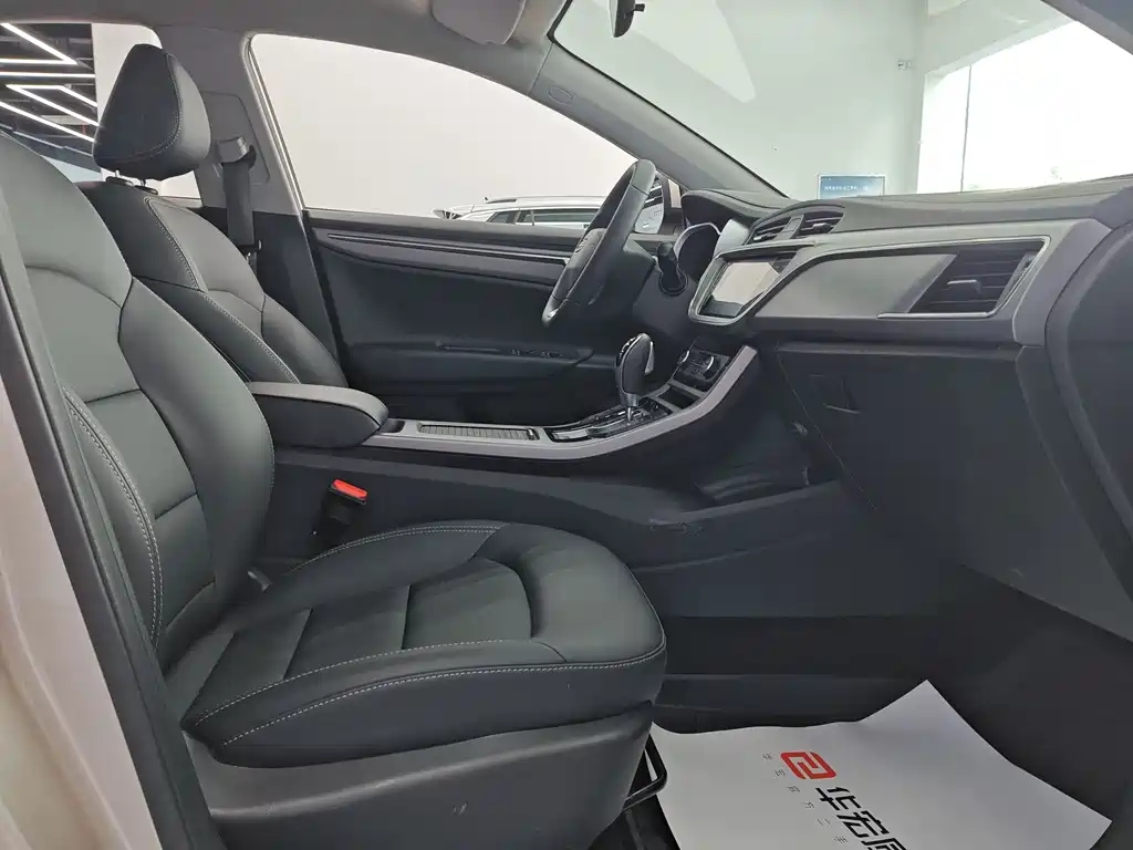 Emgrand GL 1.4 T CVT Asian Games
