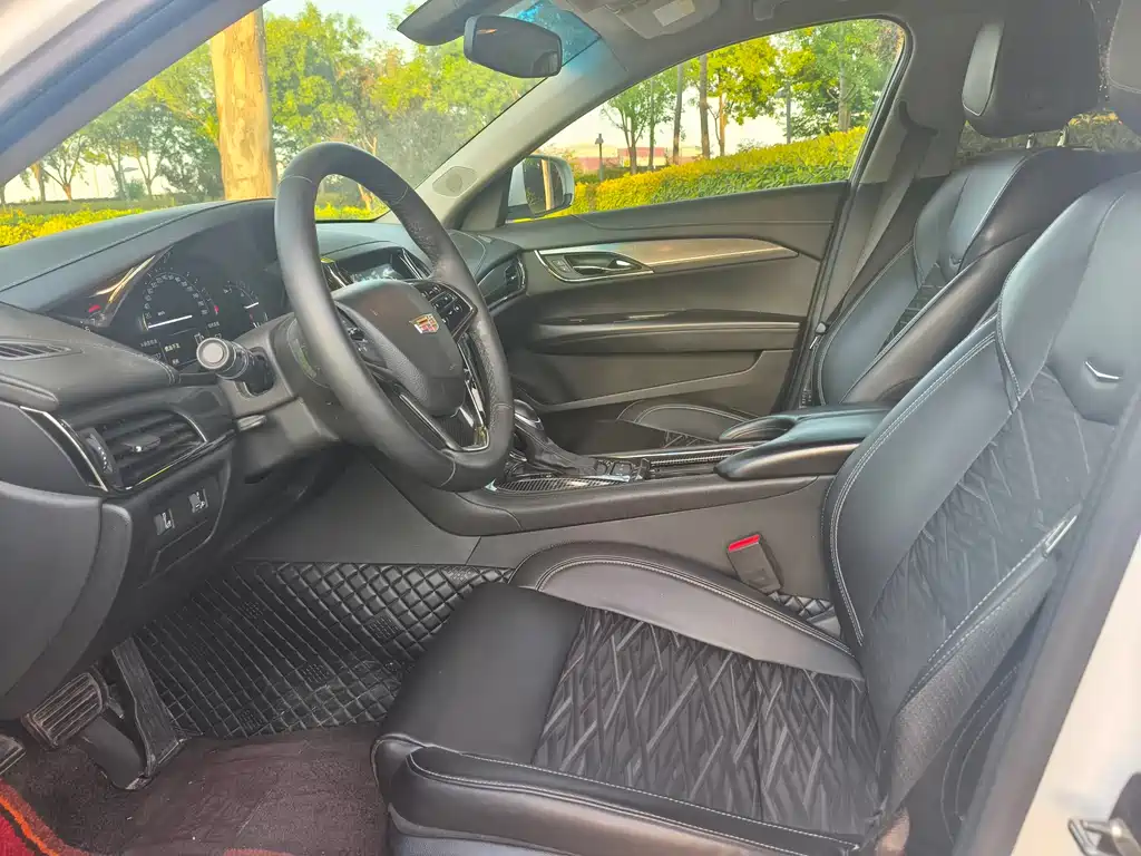 Cadillac ATS-L 28 T Tech