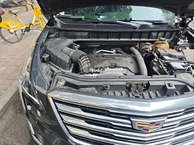 Cadillac XT5 28 T 4 WD Luxury