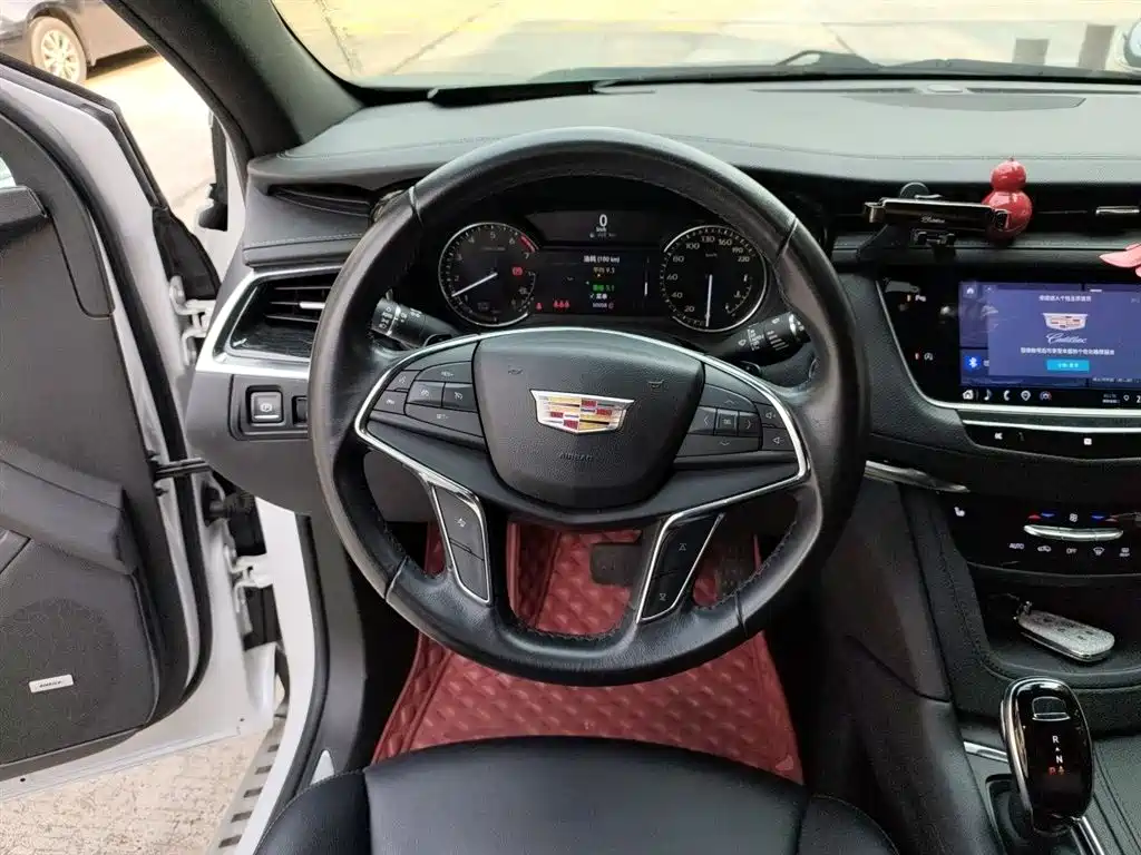 Cadillac XT5 Facelift 28 T Luxury