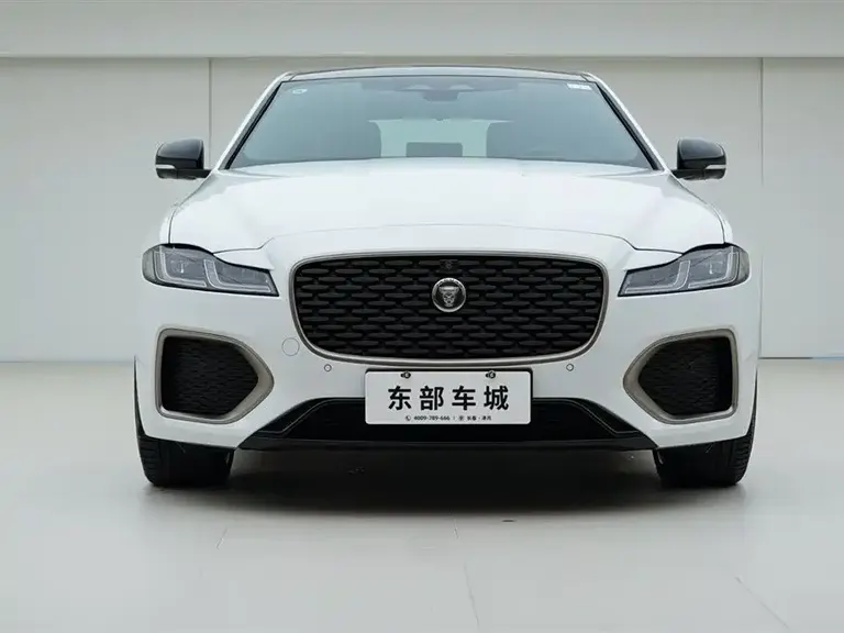 Jaguar XFL 2.0 T P300 4 WD Flagship Sport Gilt