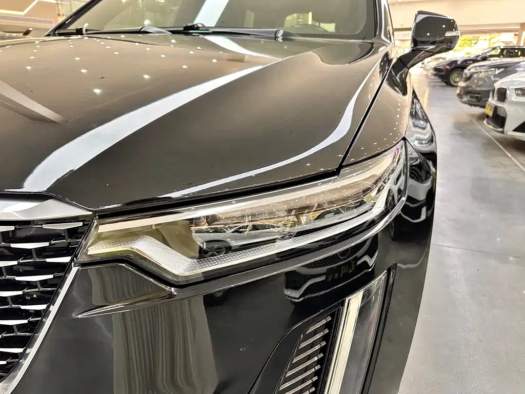 Cadillac XT6 2.0 T 7-seat 2 WD Luxury
