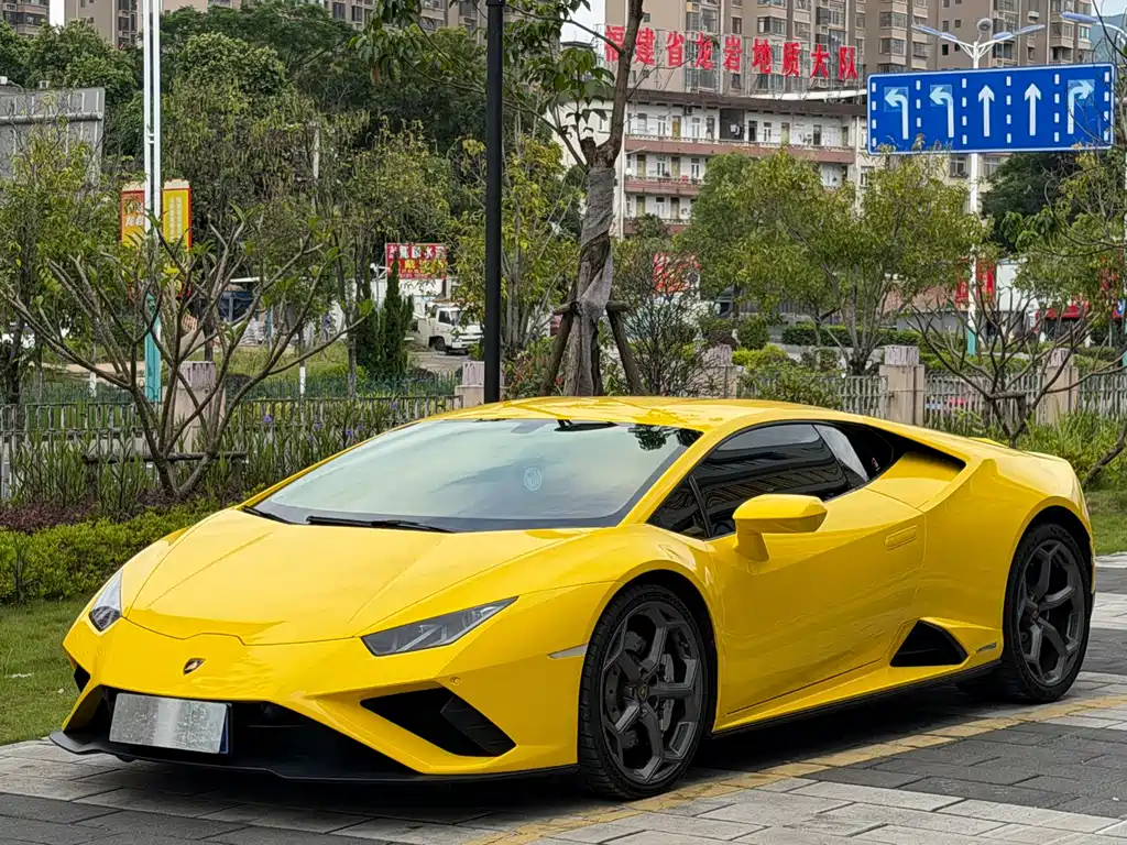Huracán Huracán EVO RWD