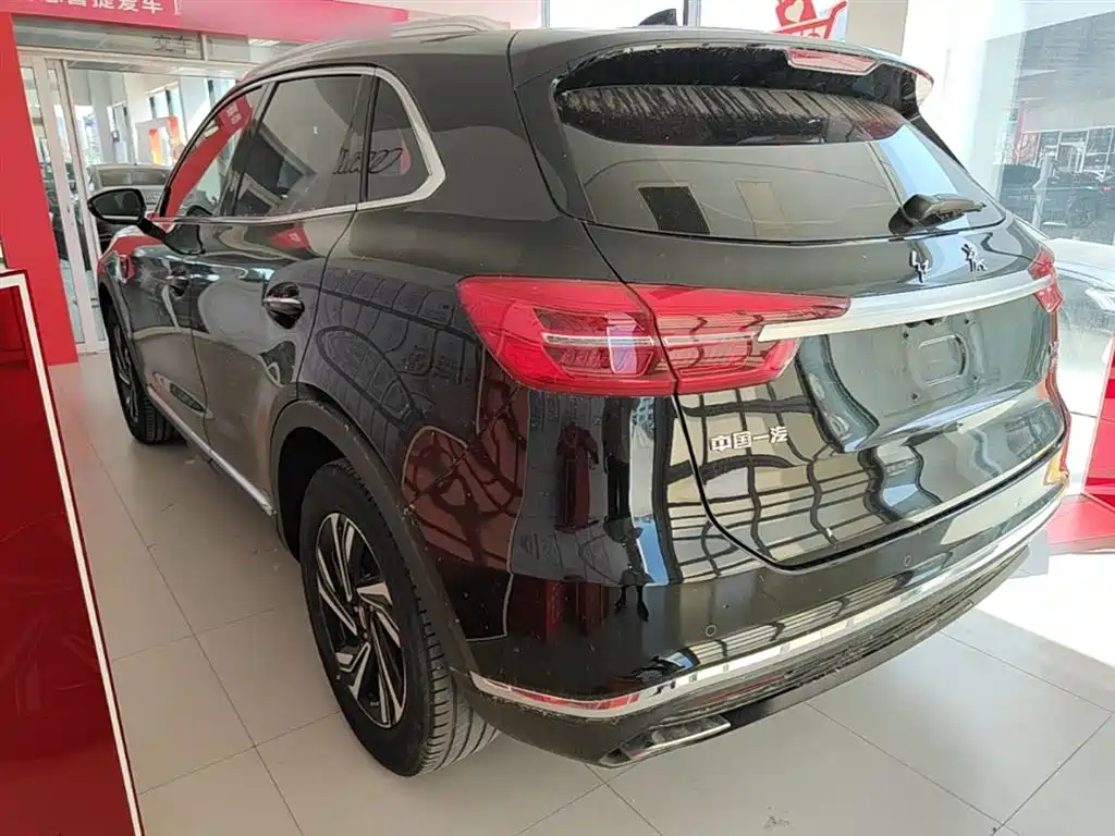 Hongqi HS5 Facelift 2.0 T Connected Flagship Enjoyment