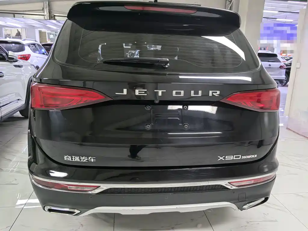 Jetour X90 1.6 T DCT Shadow Supreme 7-seat