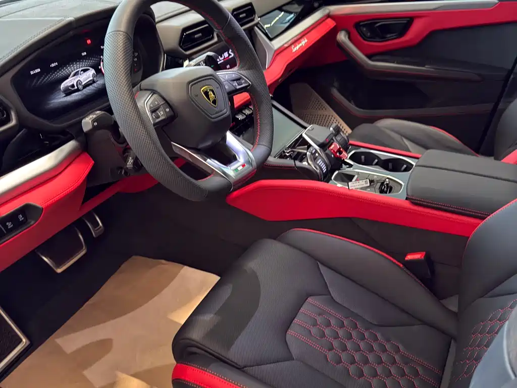Urus SE 4.0 T Standard