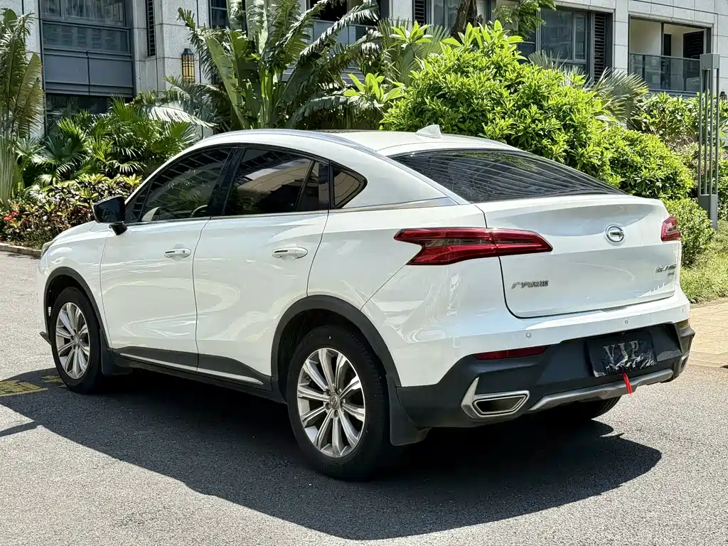 传祺GS4 COUPE 传祺GS4 COUPE 2020款 270 T 自动尊享版