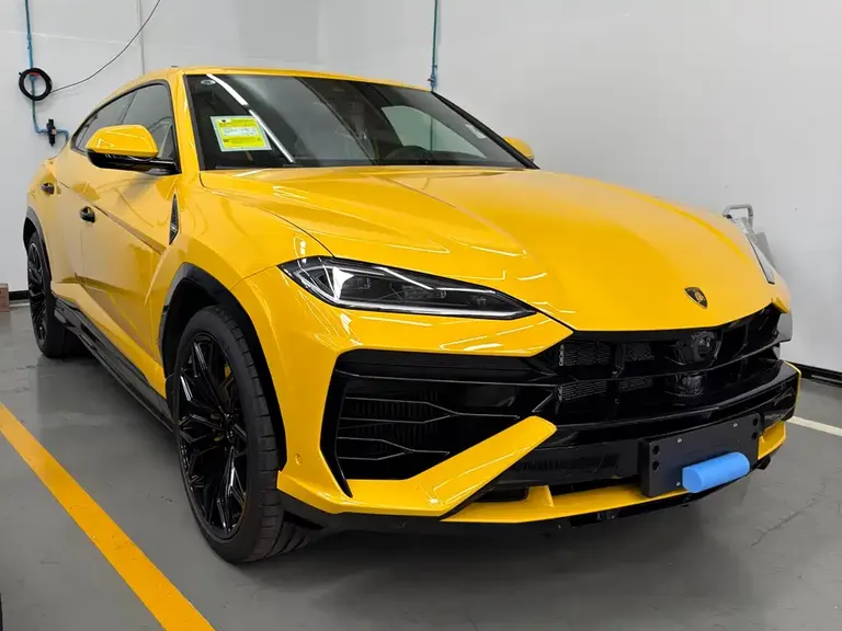 Lamborghini Urus SE 4.0 T Standard