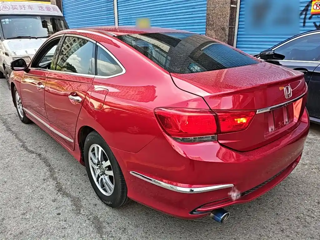 Spirior 2.0 L Distinguished