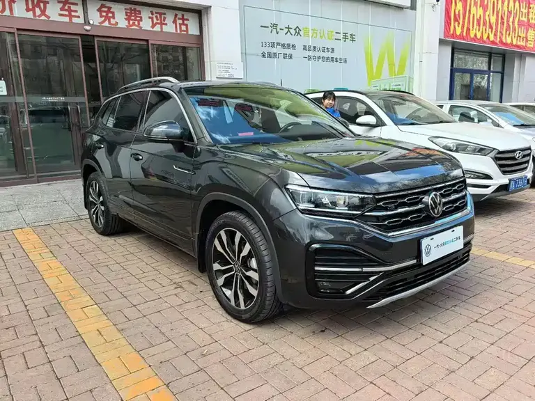 Volkswagen Tayron 380 TSI 4 WD R-Line Connected