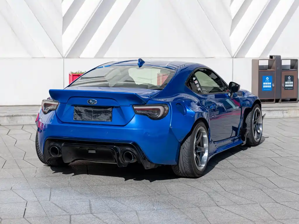 Subaru BRZ 斯巴鲁BRZ 2015款 2.0 i 手动版