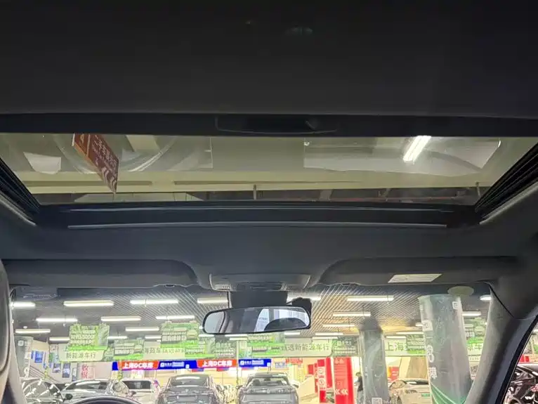Avalon 2.5 L Luxury