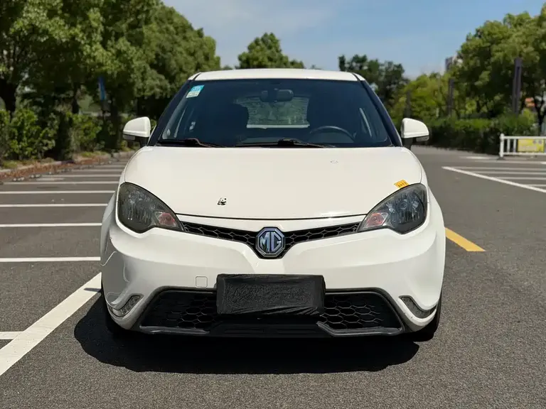 MG 3 1.5 L AMT Elite