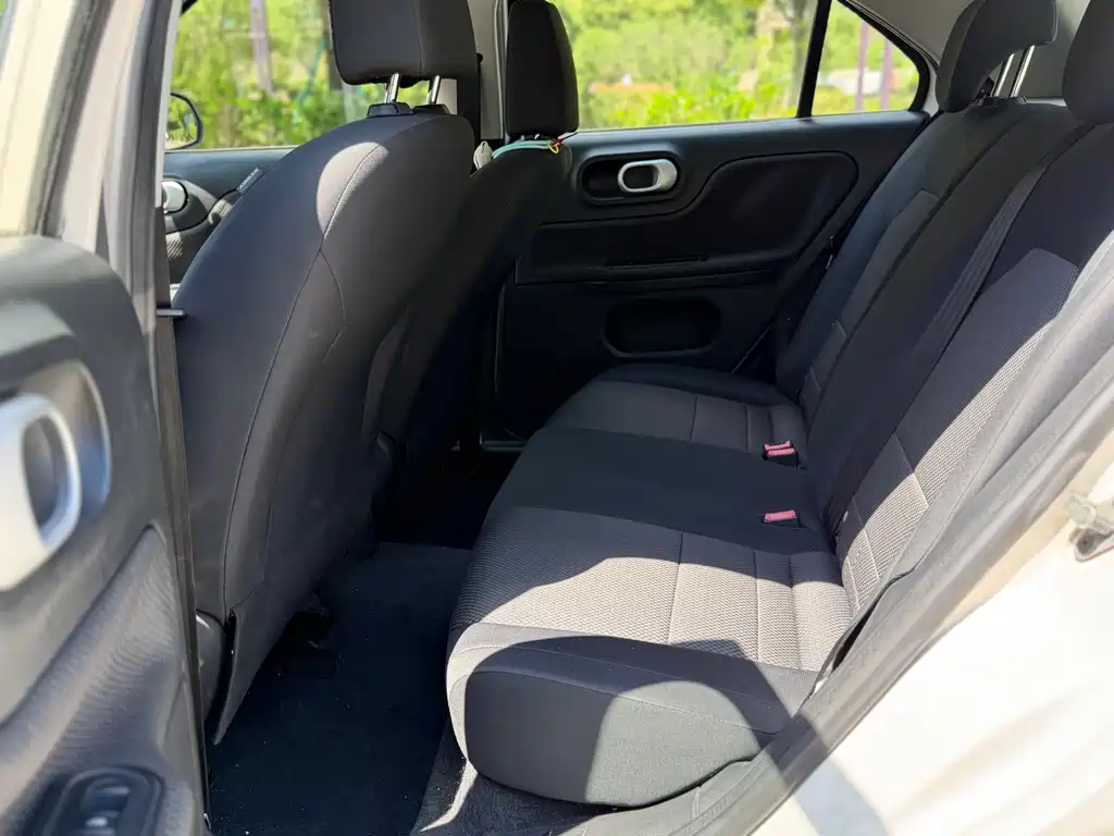 MG 3 1.5 L AMT Elite