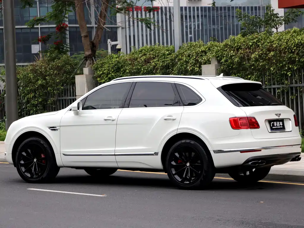 Bentayga 4.0 T V8