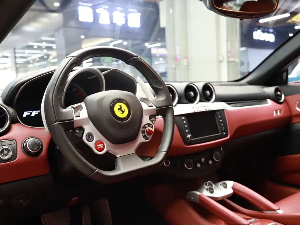 Ferrari FF 6.3 L V12