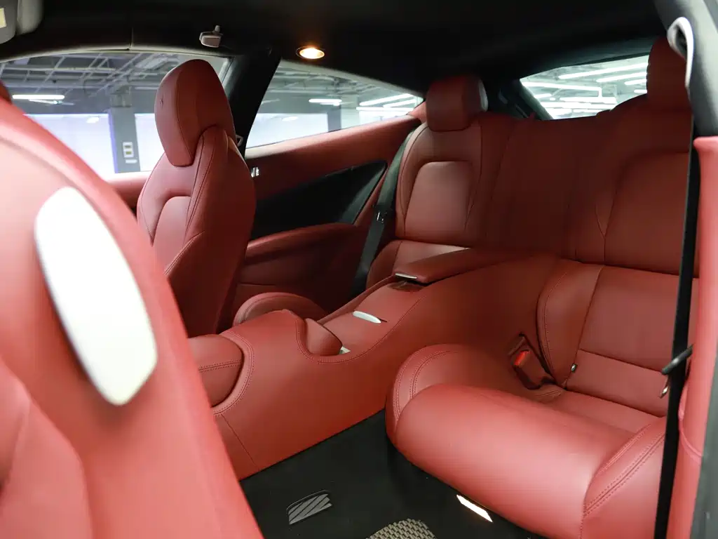 Ferrari FF 6.3 L V12