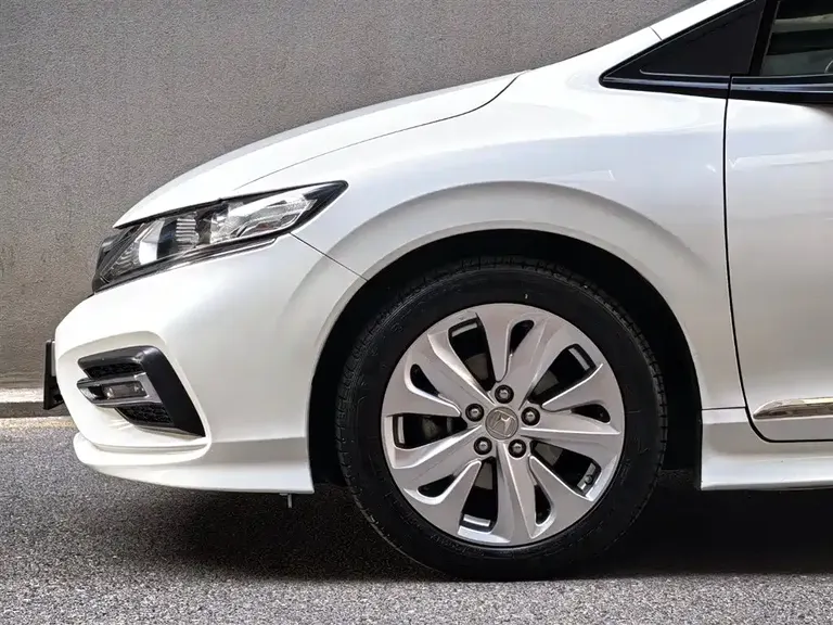 Honda Jade 1.8 L Auto Comfort 5-seat