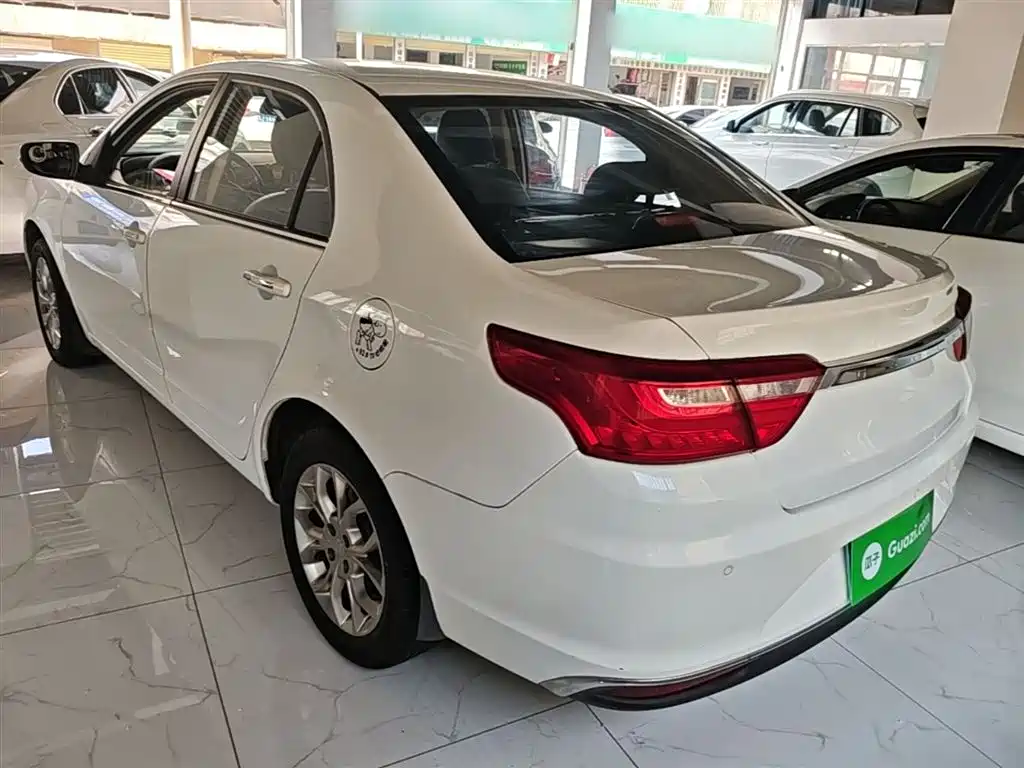 Vision 1.5 L Manual Happy