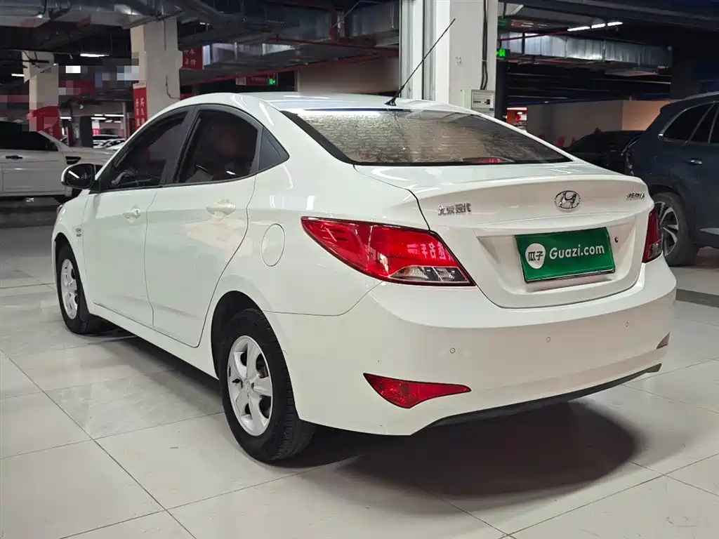 Accent 1.4 L Manual Intelligent GLS
