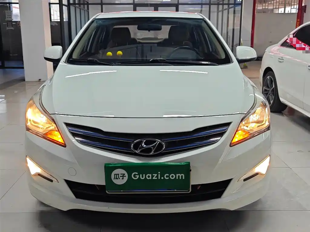 Accent 1.4 L Manual Intelligent GLS