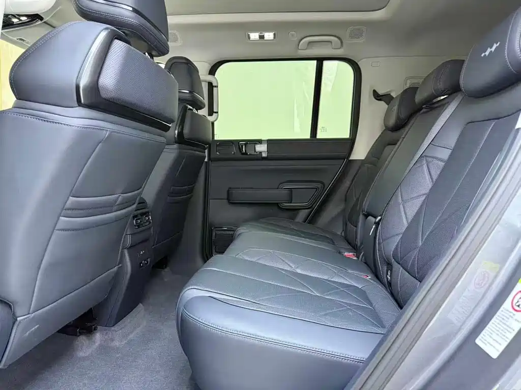 Leopard 5 Navigator