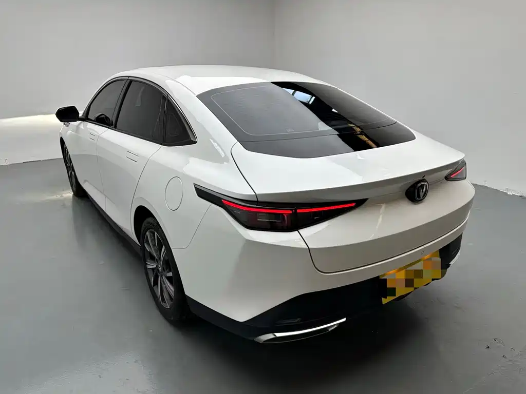 Eado 1.5 T GDI Auto Distinguished